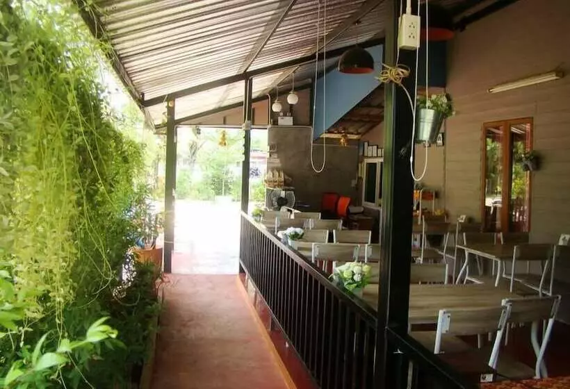 Fotos del hotel Krabi Fresh Home Resort:  6