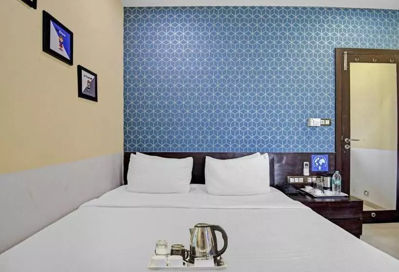 Fotos del hotel Treebo Platinum:  21