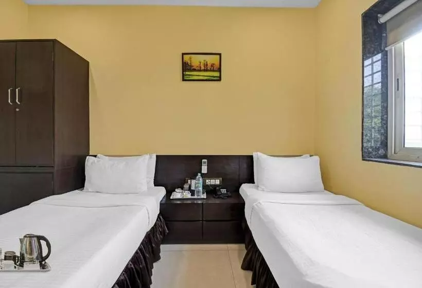 Fotos del hotel Treebo Platinum:  16