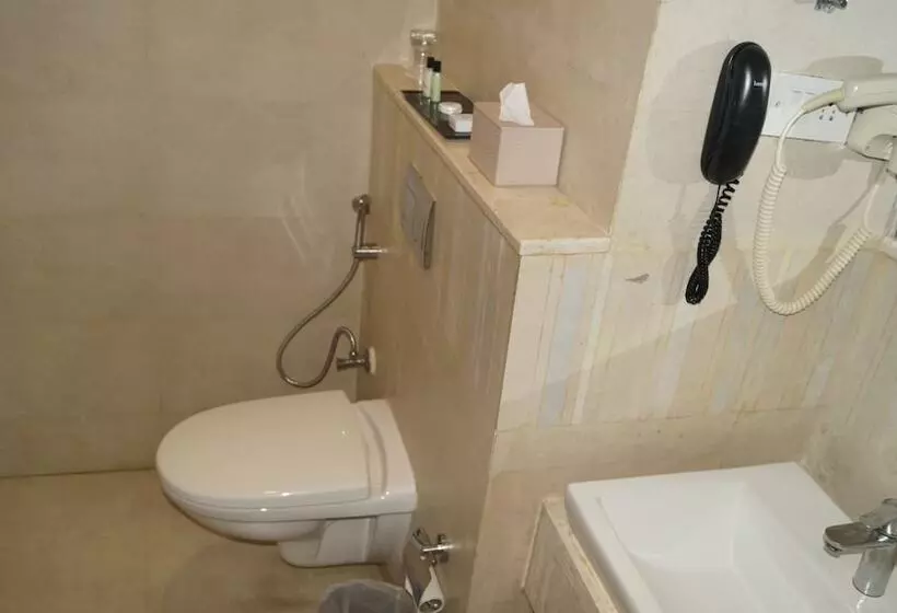 Fotos del hotel V7:  16