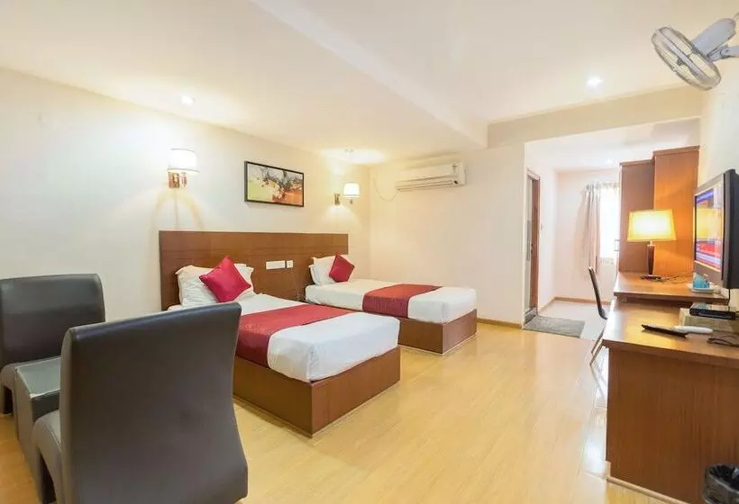 Fotos del hotel Zo Rooms Kothaguda Junction:  18