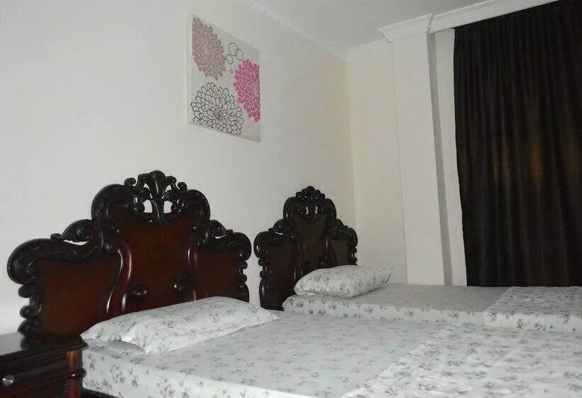 Fotos del hotel H21:  21