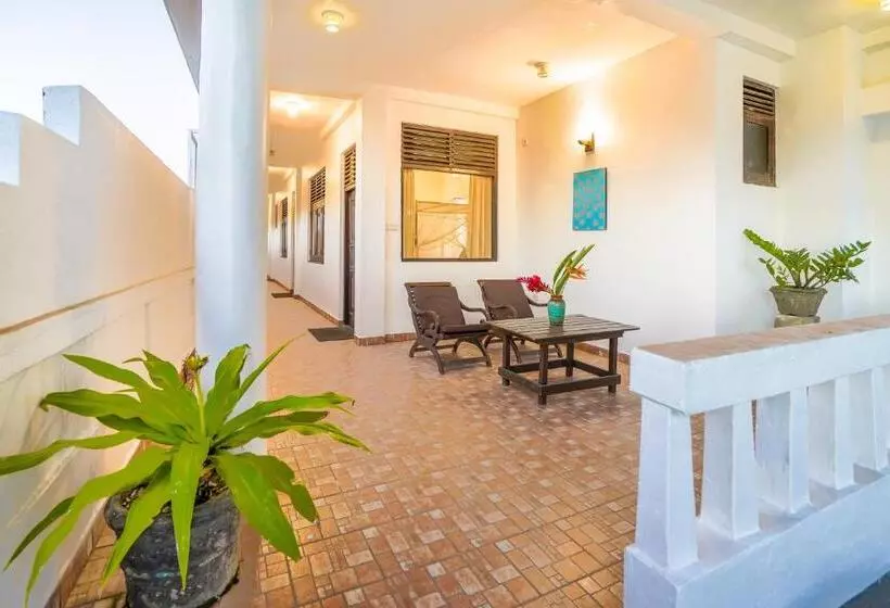 Fotos del hotel Blue Sky Beach Resort:  8