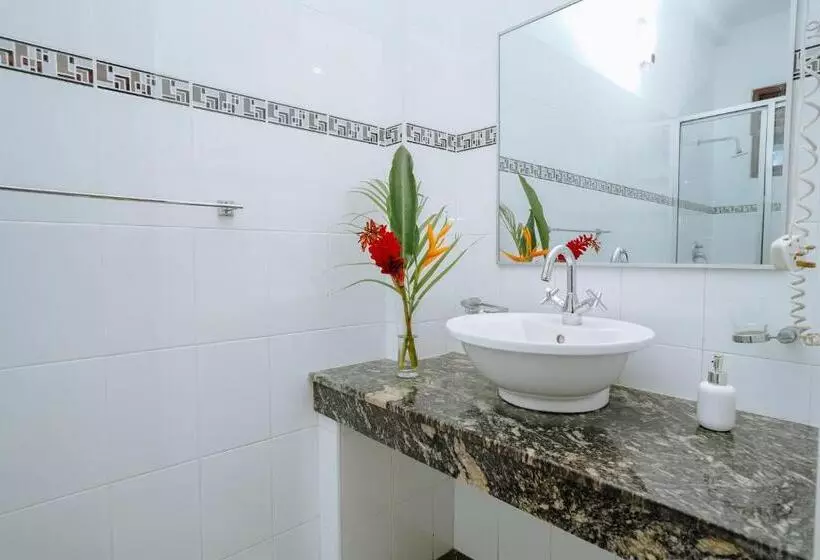 Fotos del hotel Blue Sky Beach Resort:  9