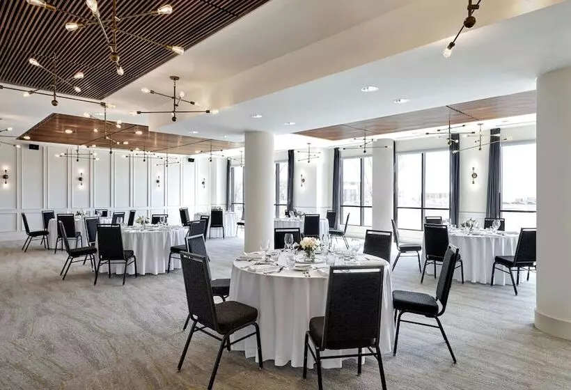 Fotos del hotel Courtyard By Marriott Calgary South:  23