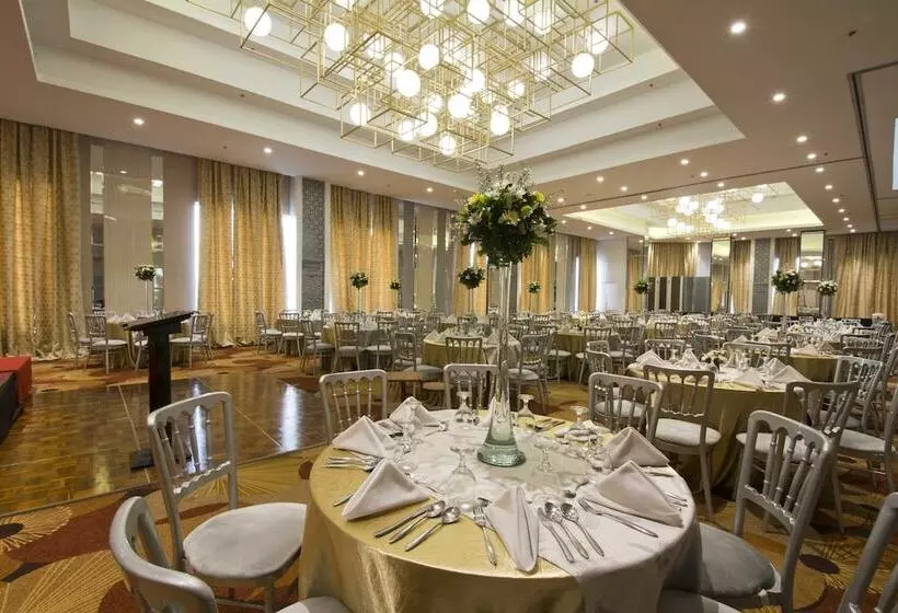 Fotos del hotel Hive  And Convention Place:  8