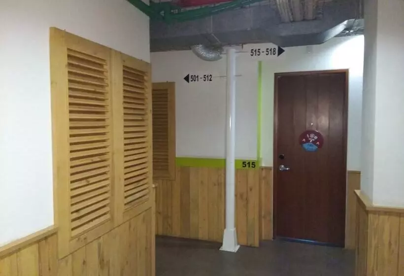 Fotos del hotel Maxonehotels.com At Kramat:  3