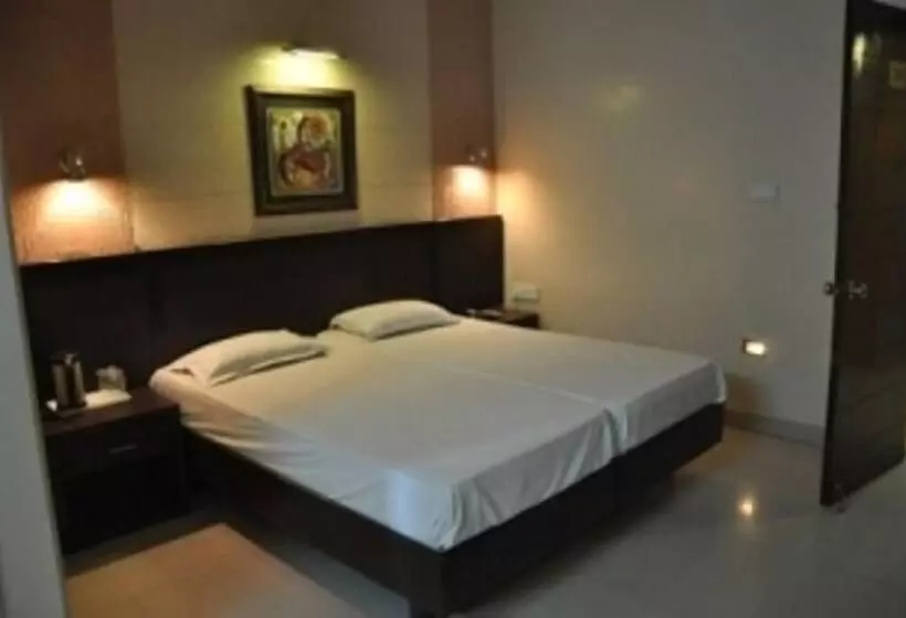 Fotos del hotel Tourist:  2