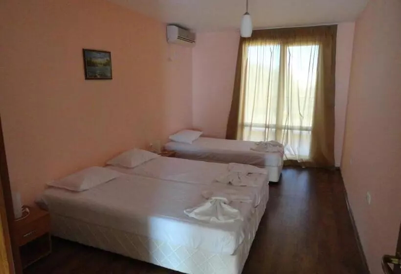 Fotos del hotel Cantilena Complex:  12