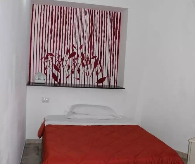 Hostel Colours