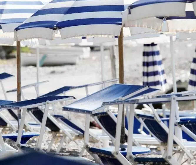 Fotos del hotel Mendolia Beach:  6