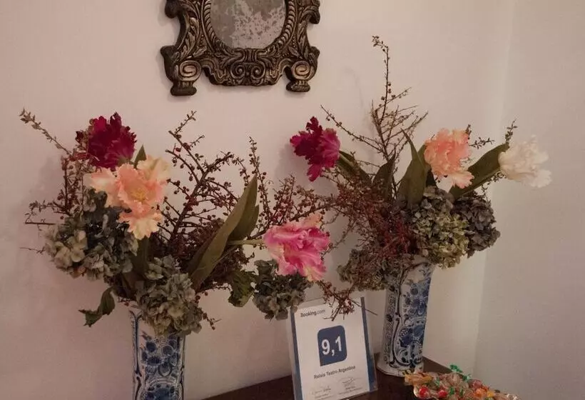Fotos del hotel Relais Teatro Argentina:  14