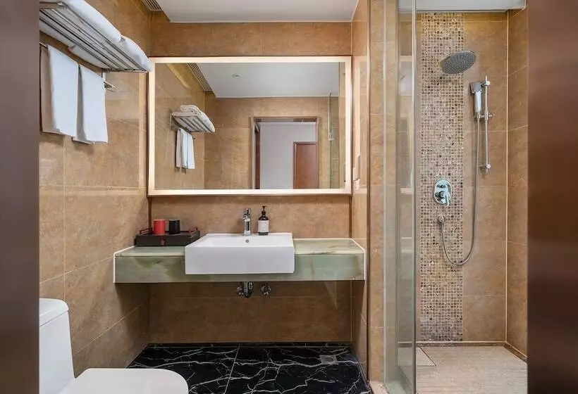 Fotos del hotel Lucky Holiday:  9