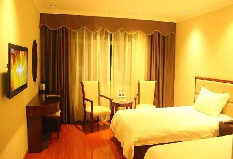 Fotos del hotel Greentree Inn Guangzhou Panyu Chimelong Paradise Business:  2