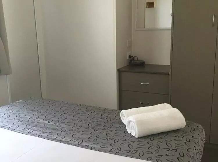Fotos del hotel Airport Tourist Village Melbourne:  19
