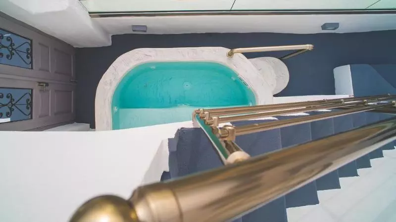 Modernity Suites