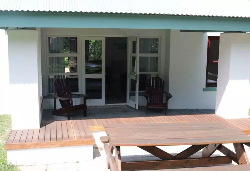 Fotos del hotel Goose Green Lodge:  9