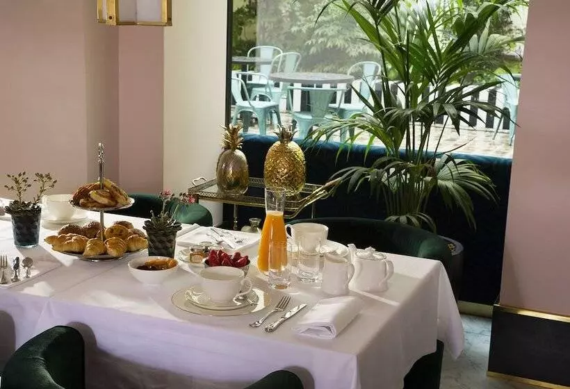Fotos del hotel Hôtel Saintmarc:  6