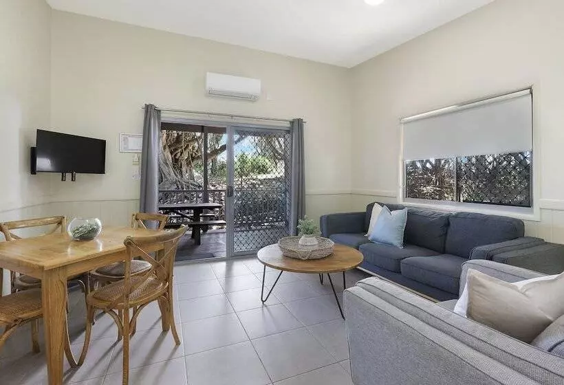 Fotos del hotel Reflections Holiday Parks Clarkes Beach:  8