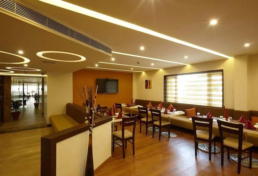 Fotos del hotel Golden Fruits Business Suites:  15