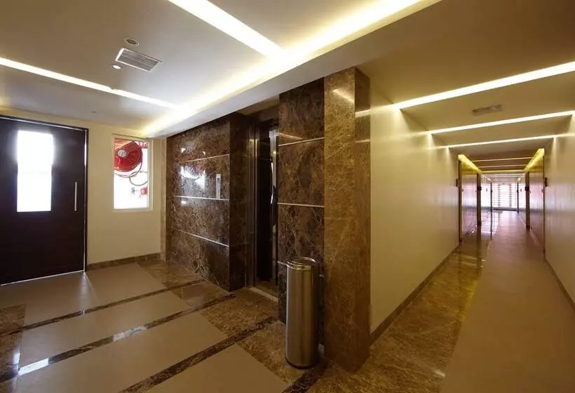 Fotos del hotel Golden Fruits Business Suites:  8