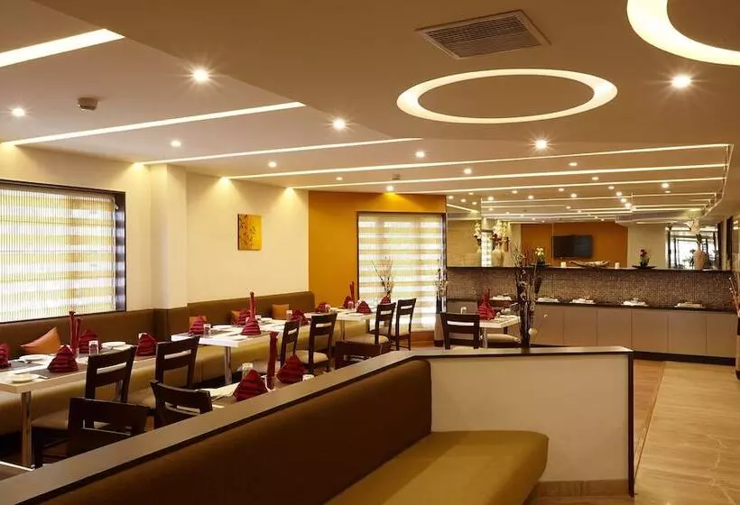 Fotos del hotel Golden Fruits Business Suites:  5