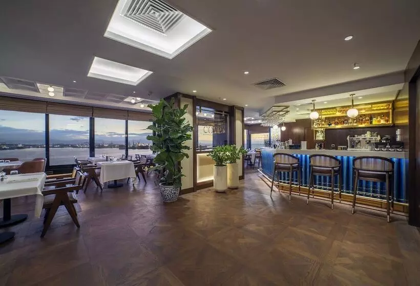 Fotos del hotel Holiday Inn Istanbul  Tuzla Bay, An Ihg:  7