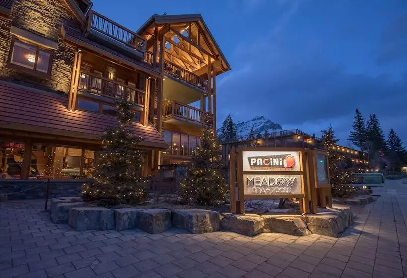 Fotos del hotel Moose Hotel And Suites:  17
