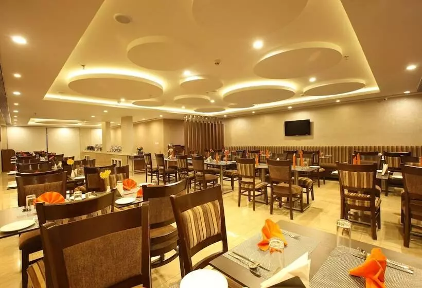 Fotos del hotel Starlit Suites:  3