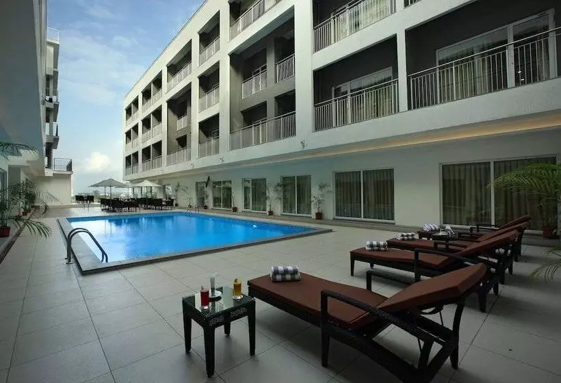 Fotos del hotel Starlit Suites:  7