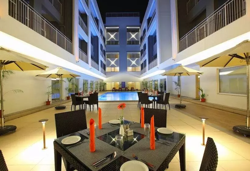 Fotos del hotel Starlit Suites:  14