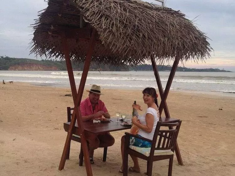 Fotos del hotel Aussie Swiss Beach Resort:  11