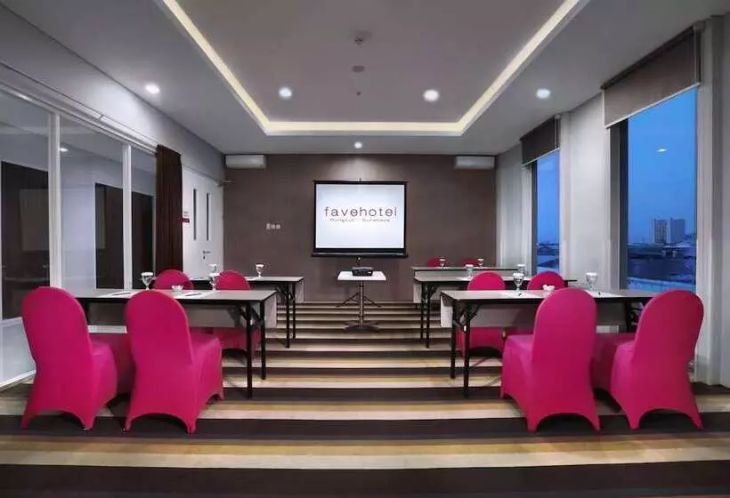 Fotos del hotel Fave Rungkut Surabaya:  18