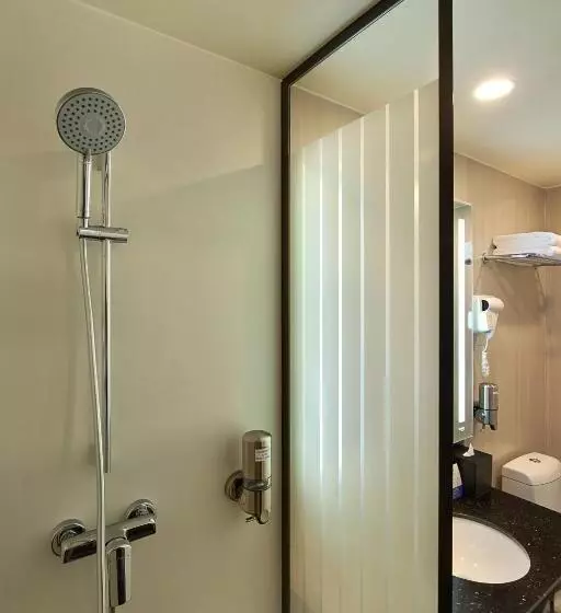 Fotos del hotel Holiday Inn Express Kuala Lumpur City Centre, An Ihg:  8
