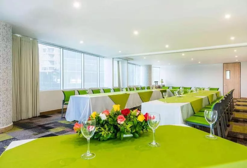 Fotos del hotel La Quinta By Wyndham Medellin:  15