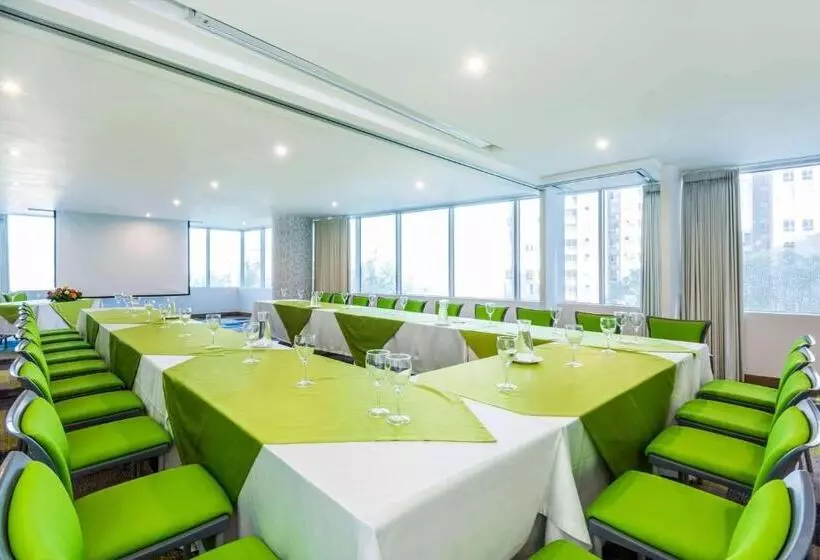 Fotos del hotel La Quinta By Wyndham Medellin:  13