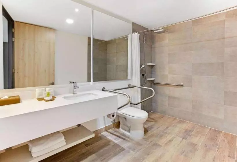 Fotos del hotel La Quinta By Wyndham Medellin:  11