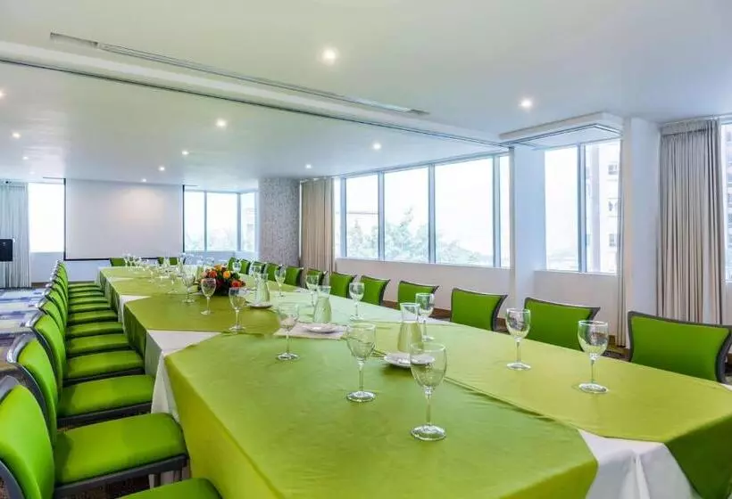 Fotos del hotel La Quinta By Wyndham Medellin:  3