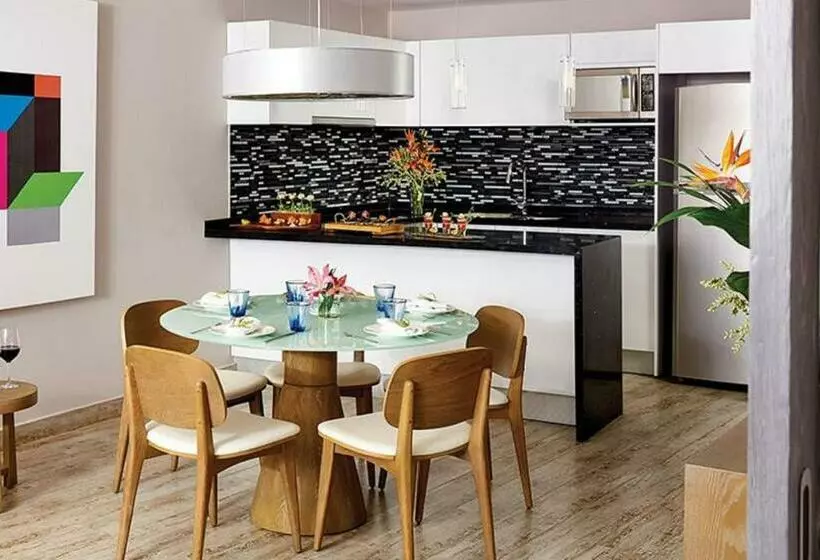 Fotos del hotel Residences at The Fives:  15