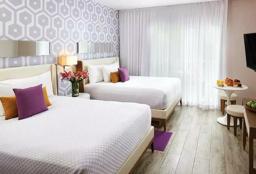 Fotos del hotel Residences at The Fives:  2