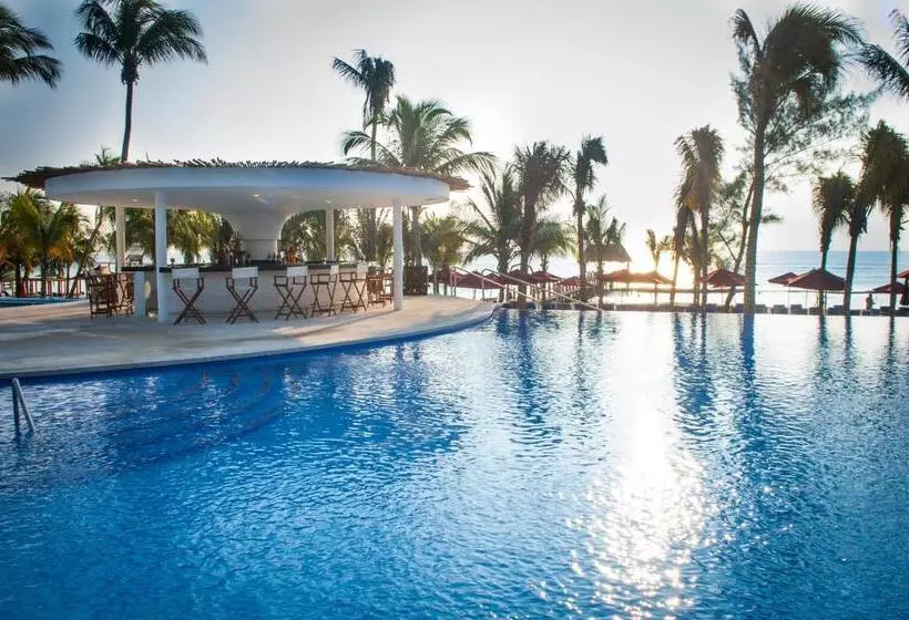 Fotos del hotel Residences at The Fives:  40