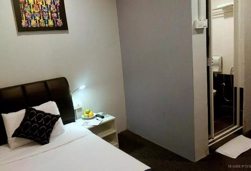 Fotos del hotel Wassup Youth Hostel:  5