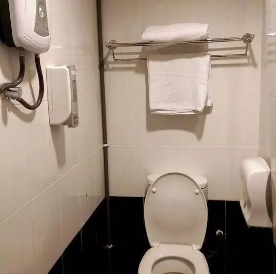 Fotos del hotel Wassup Youth Hostel:  4