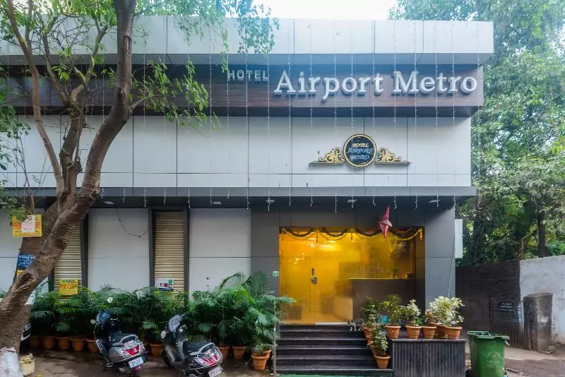 Fotos del hotel Airport Metro:  12