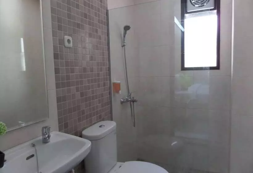 Fotos del hotel Shinta Guest House:  9