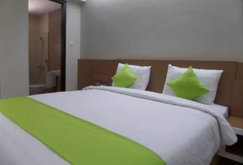 Fotos del hotel Shinta Guest House:  21