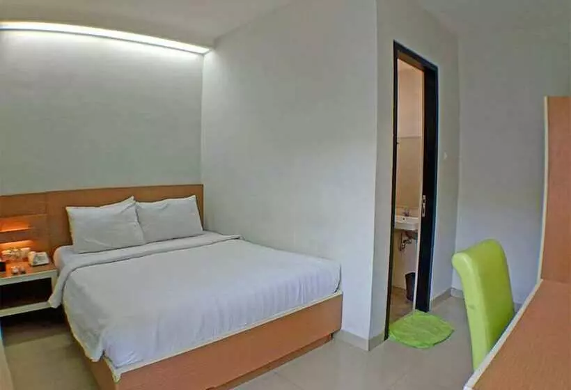 Fotos del hotel Shinta Guest House:  8