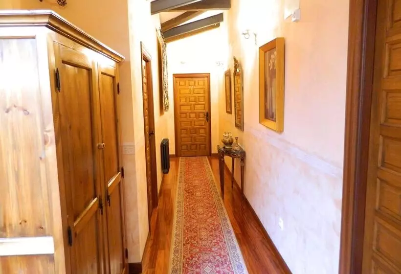 Fotos del hotel La Casona De La Torre:  2