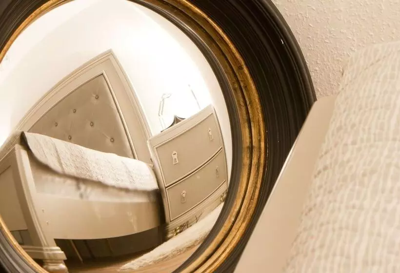 Fotos del hotel Milford Suites Budapest:  14