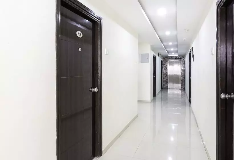 Fotos del hotel Treebo Trip Tals Hytek Hitech City:  18
